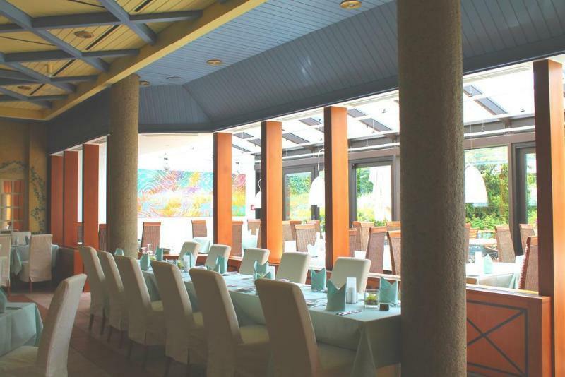 Bredeney Hotel 4*
