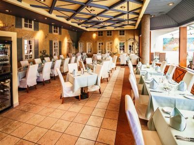 Hotel Bredeney 4*